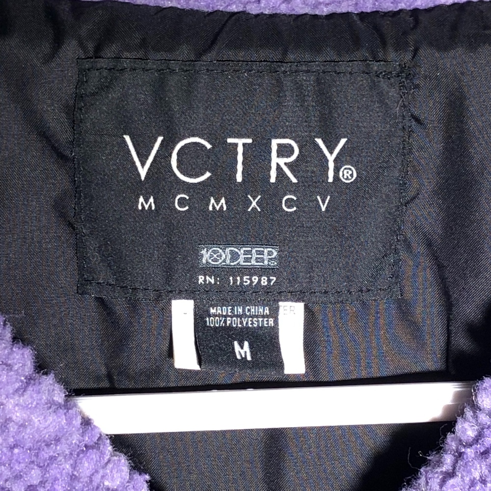 VCTRY Sport Fuzzy Pullover Medium Streetwear Urban - Picture 3 of 3